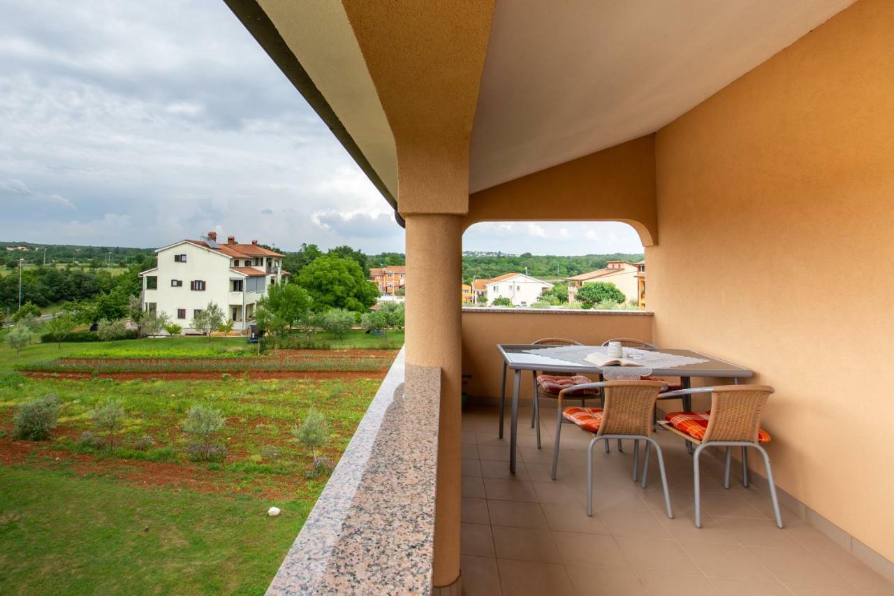 Apartment Lavanda 2 Porec Esterno foto